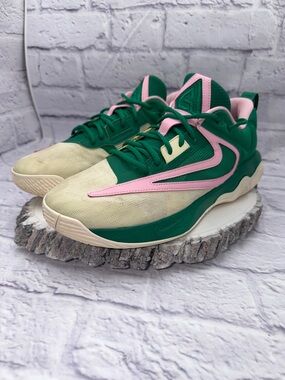 Nike Giannis Immortality 3 Shoes Mens Size 11 Malachite Green DZ7533-300